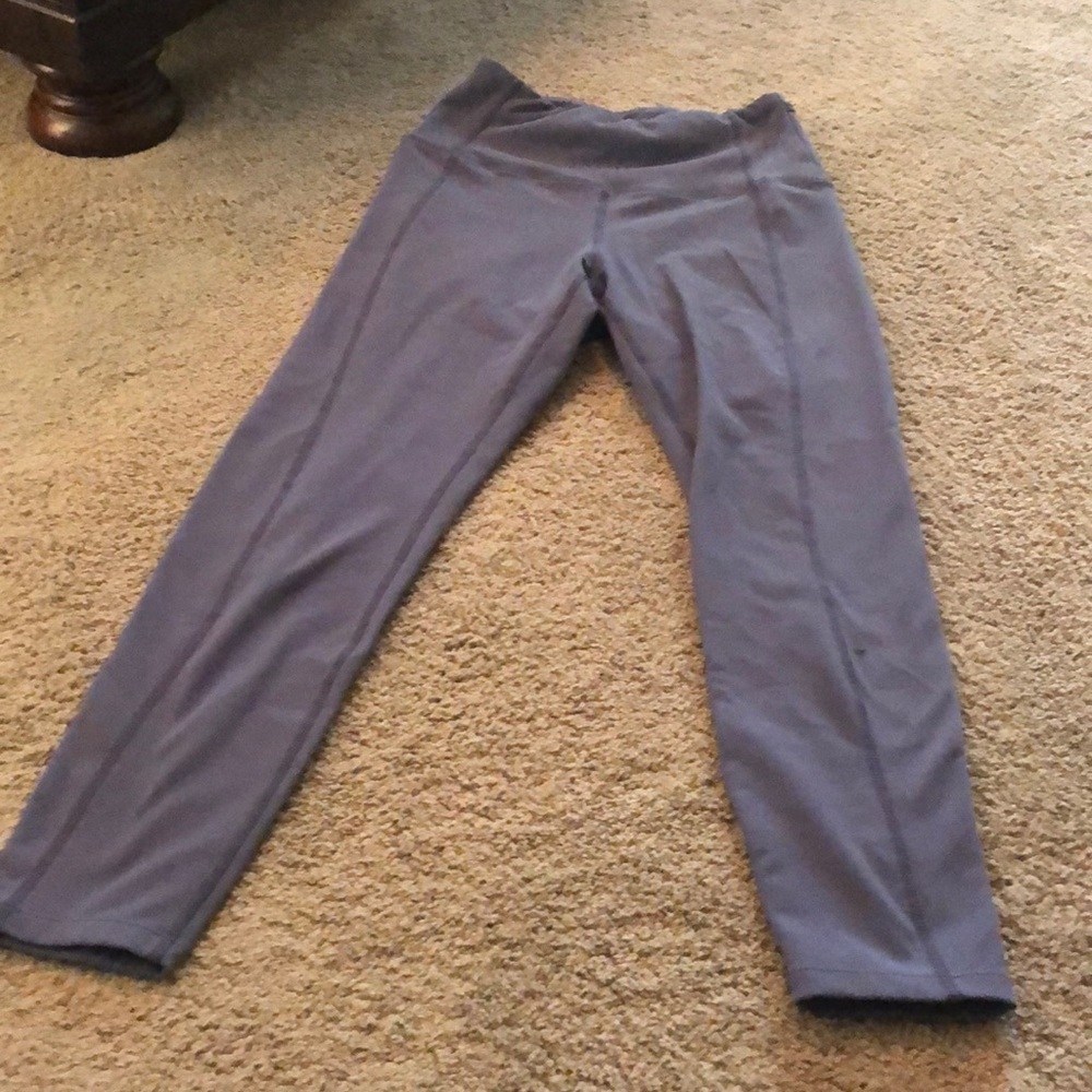 Grey blue leggings with built in pocket at waist